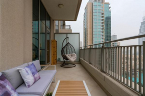 1 Bed Stunning Fountain View with spacious Balcony